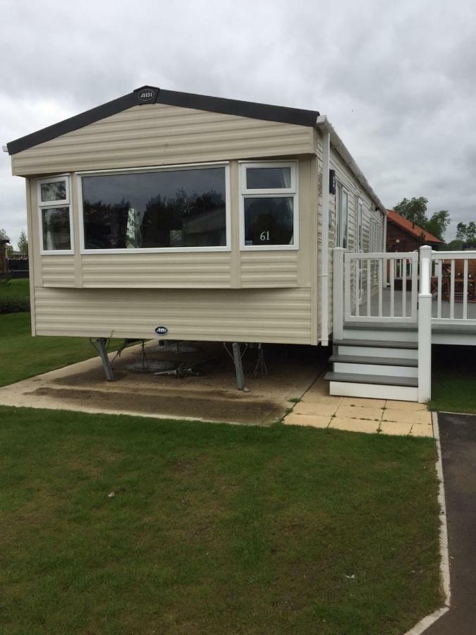 Hot Tub Hols 61 Kingfisher Court Tattershall Exterior foto